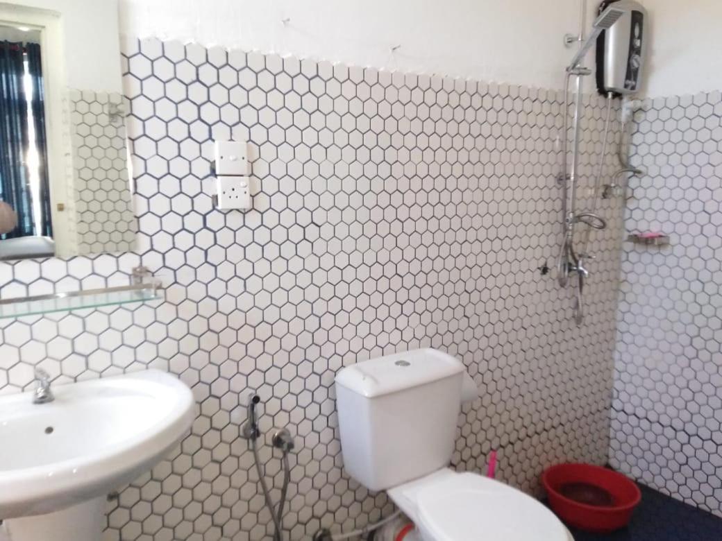 נוארה אליה Frosty Heaven Guest House מראה חיצוני תמונה